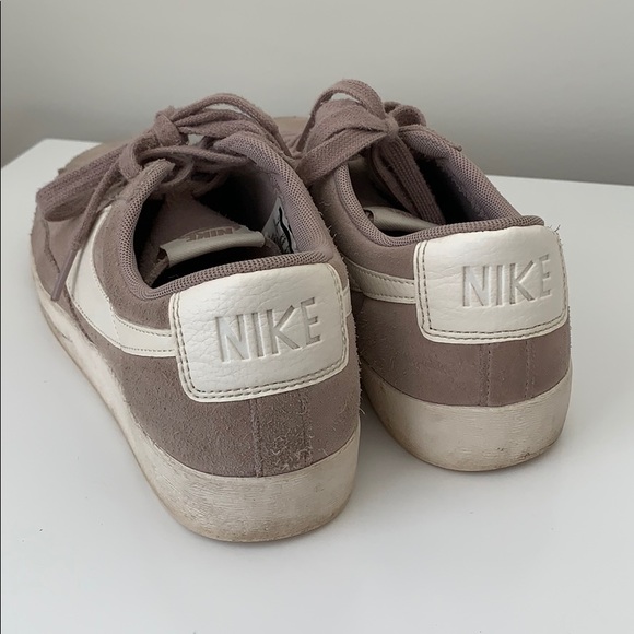NIKE - women’s blazer low 77’ vintage - Picture 4 of 6